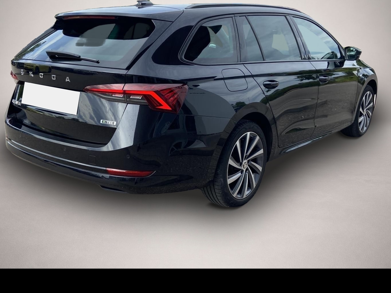 Skoda Octavia (04/2022, )