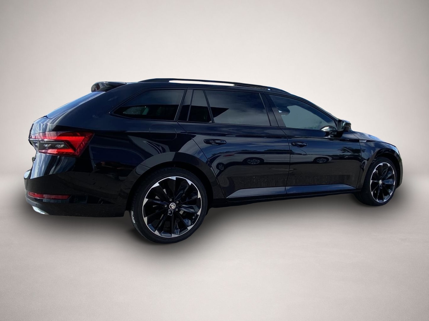 Skoda Superb (03/2023, )