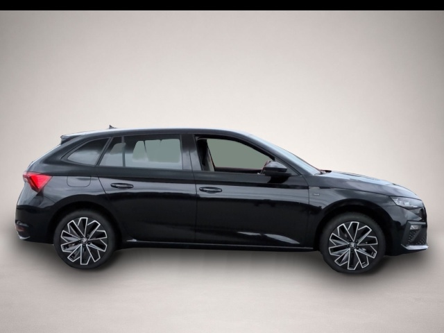 Skoda Scala (06/2025, Benzin)