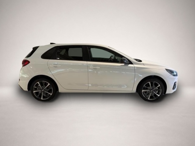 Hyundai i30 (11/2025, Benzin)