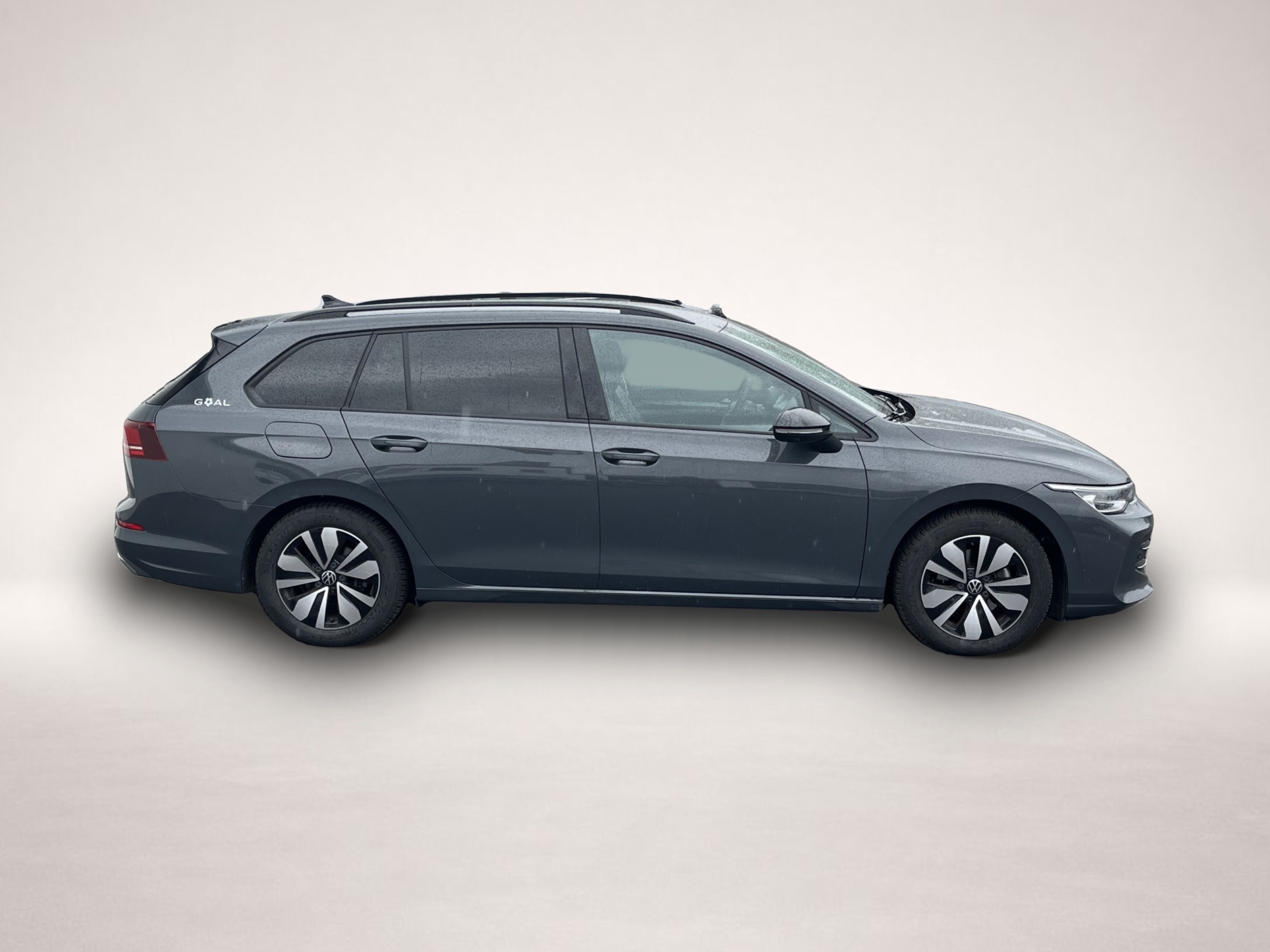 Volkswagen Golf (10/2025, Benzin)