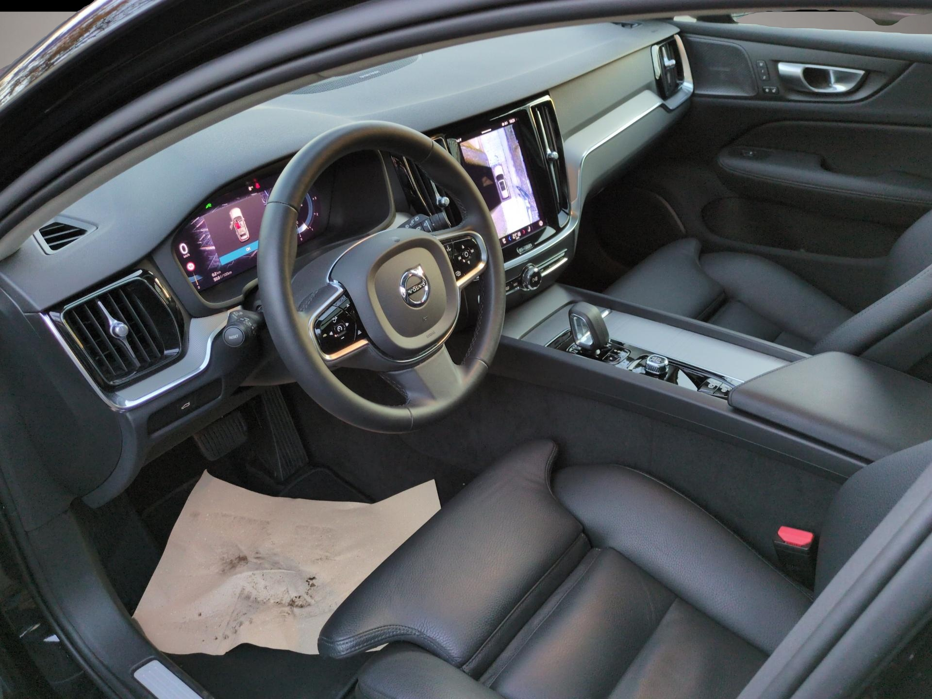 Volvo V60 Cross Country (10/2023, Diesel)
