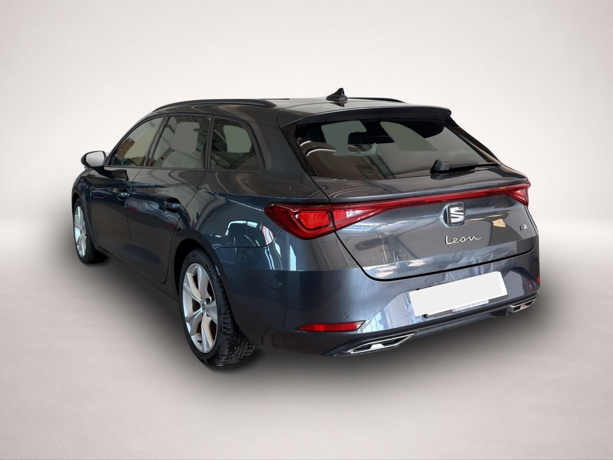 Seat Leon (08/2025, Benzin)