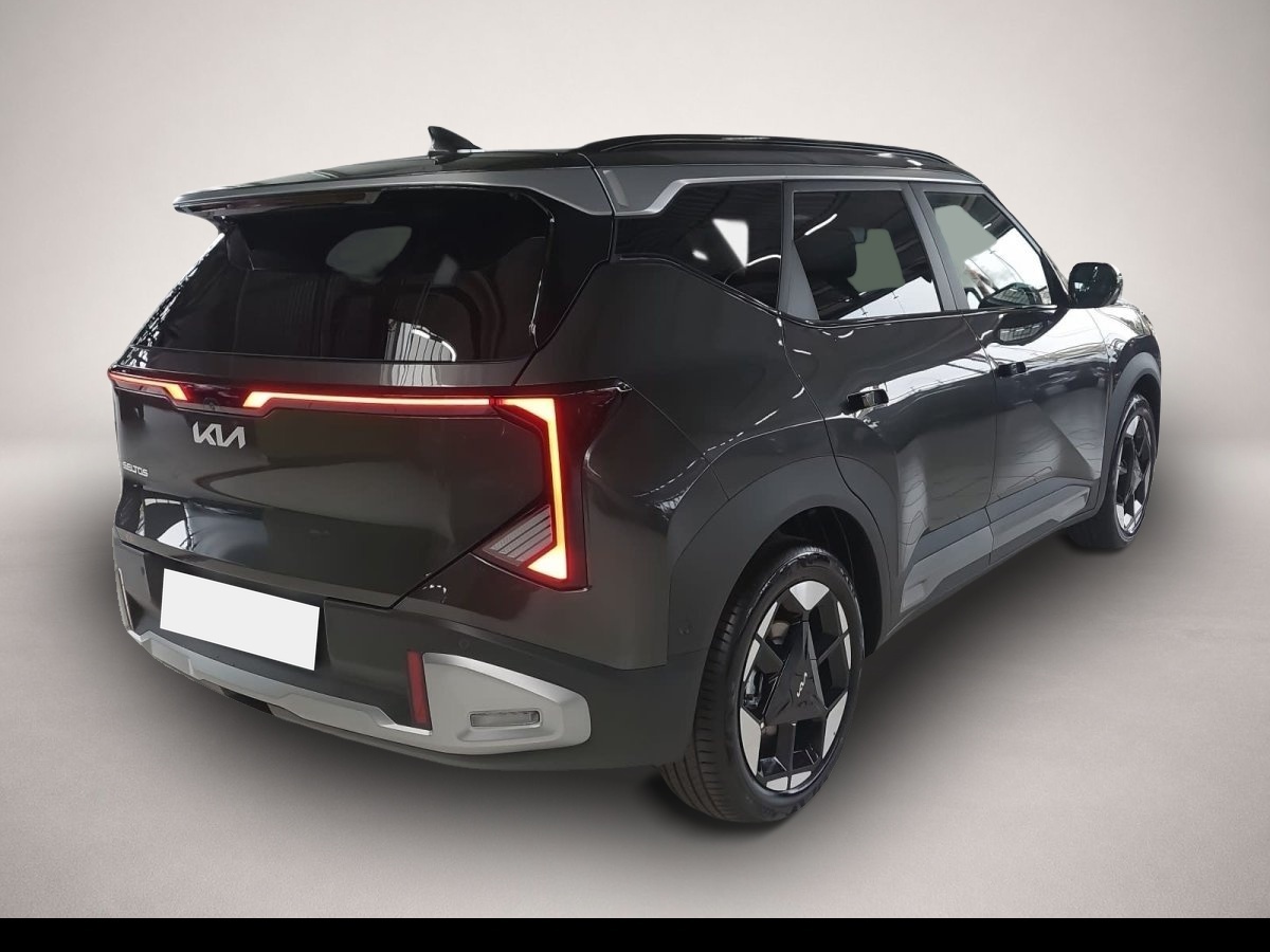 Kia Seltos, image 2 of 4