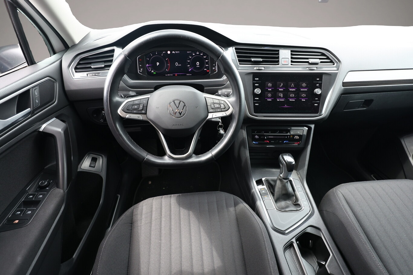 Volkswagen Tiguan Allspace (03/2023, Benzin)