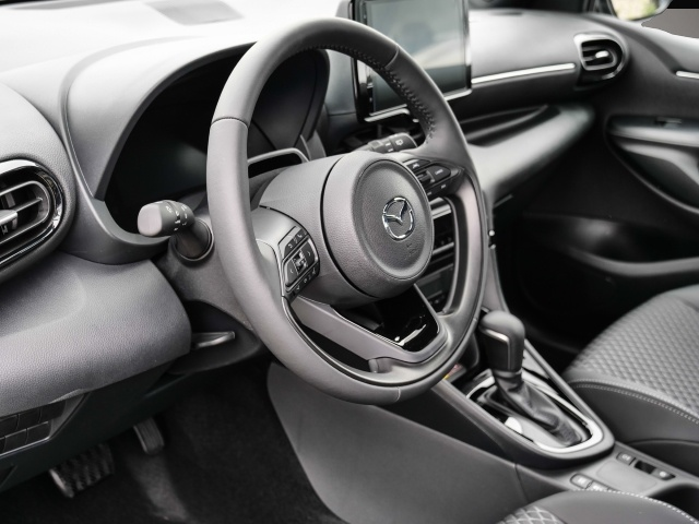 Mazda 2 Hybrid (, Hybrid (Benzin/Elektro))