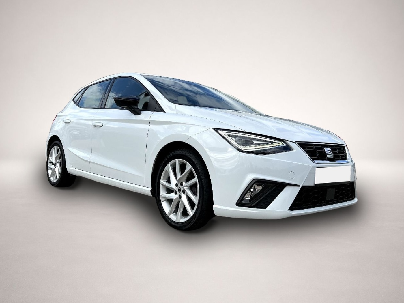 Seat Ibiza (04/2023, Benzin)