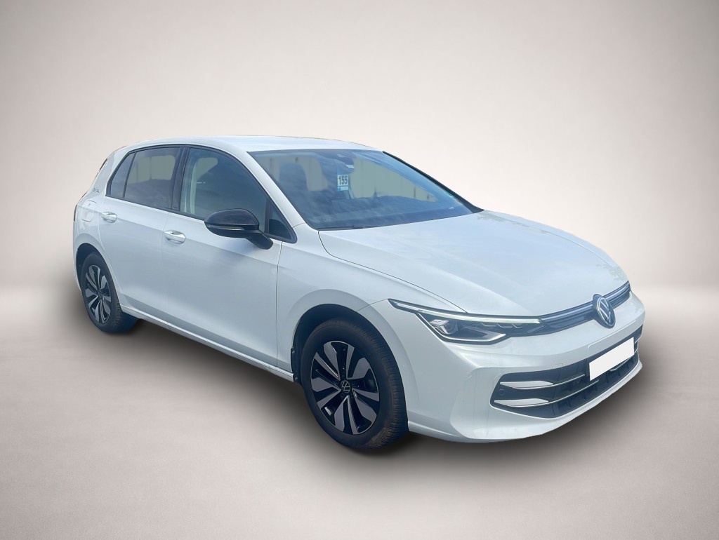 Volkswagen Golf (08/2025, Benzin)