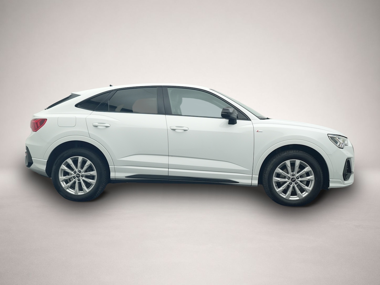 Audi Q3 (12/2024, Diesel)