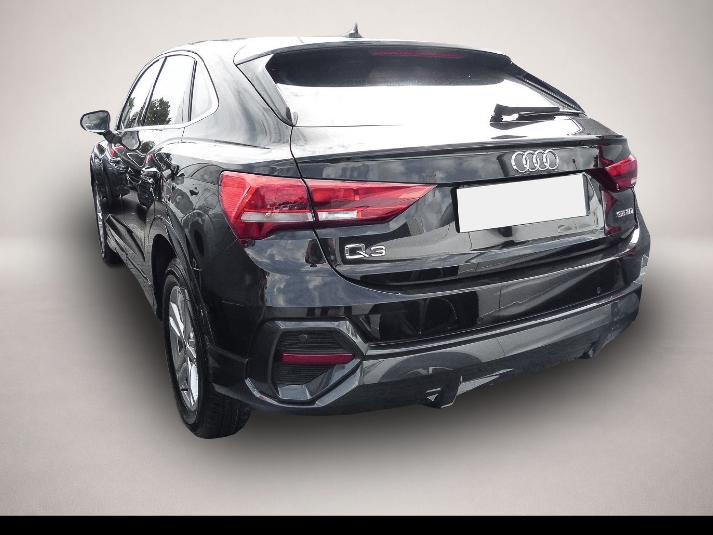 Audi Q3 (03/2023, )