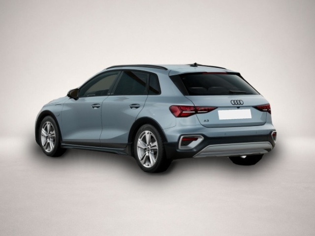 Audi A3 (11/2025, Hybrid (Benzin/Elektro))
