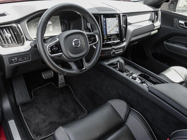 Volvo XC60 (05/2021, )