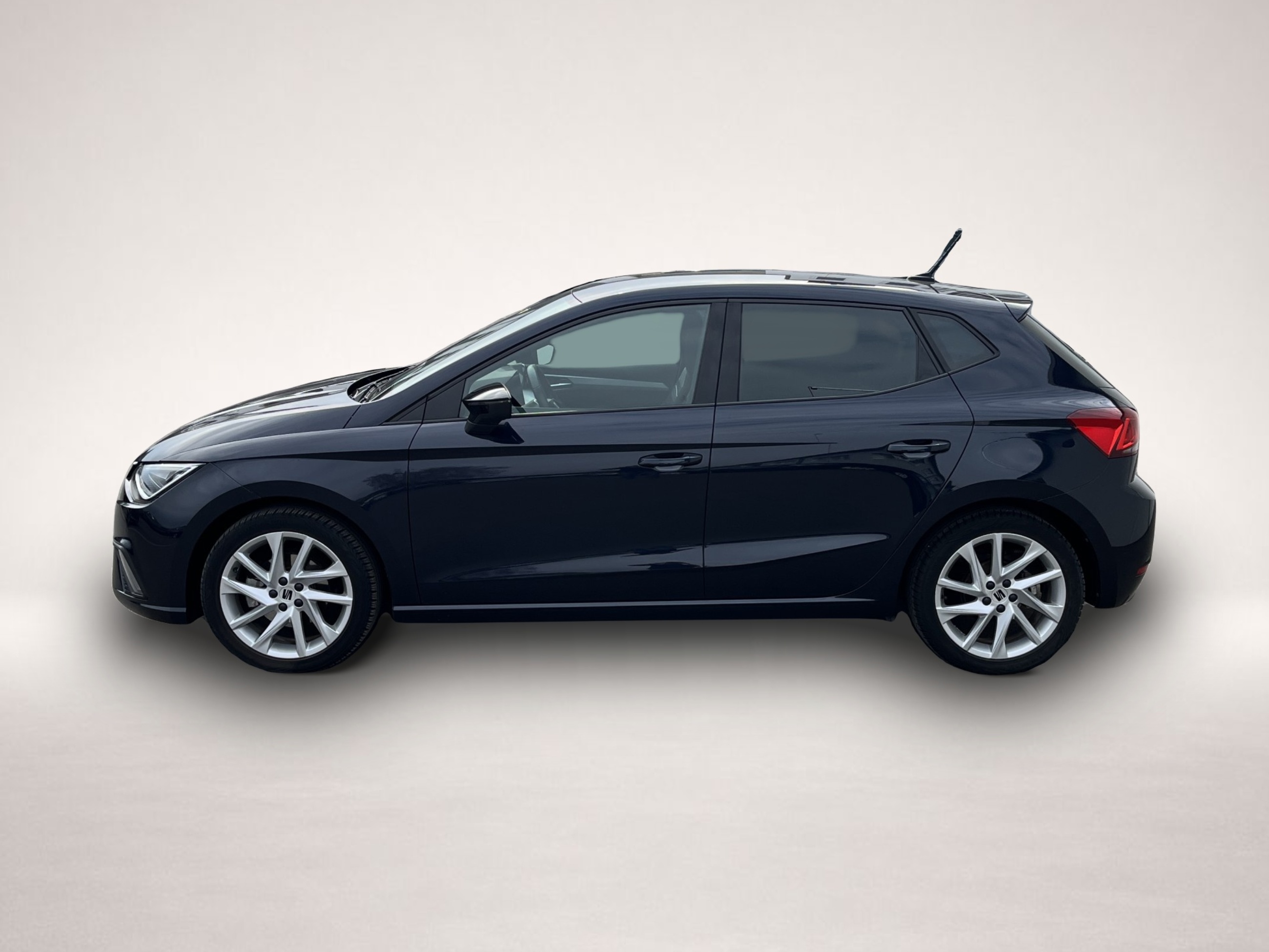 Seat Ibiza (01/2022, Benzin)