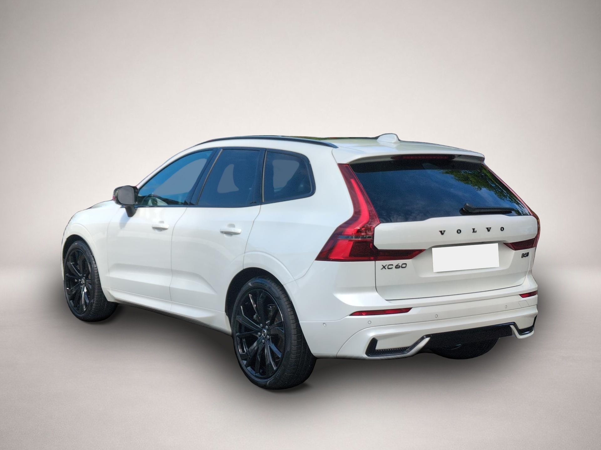 Volvo XC60 (08/2025, Benzin)