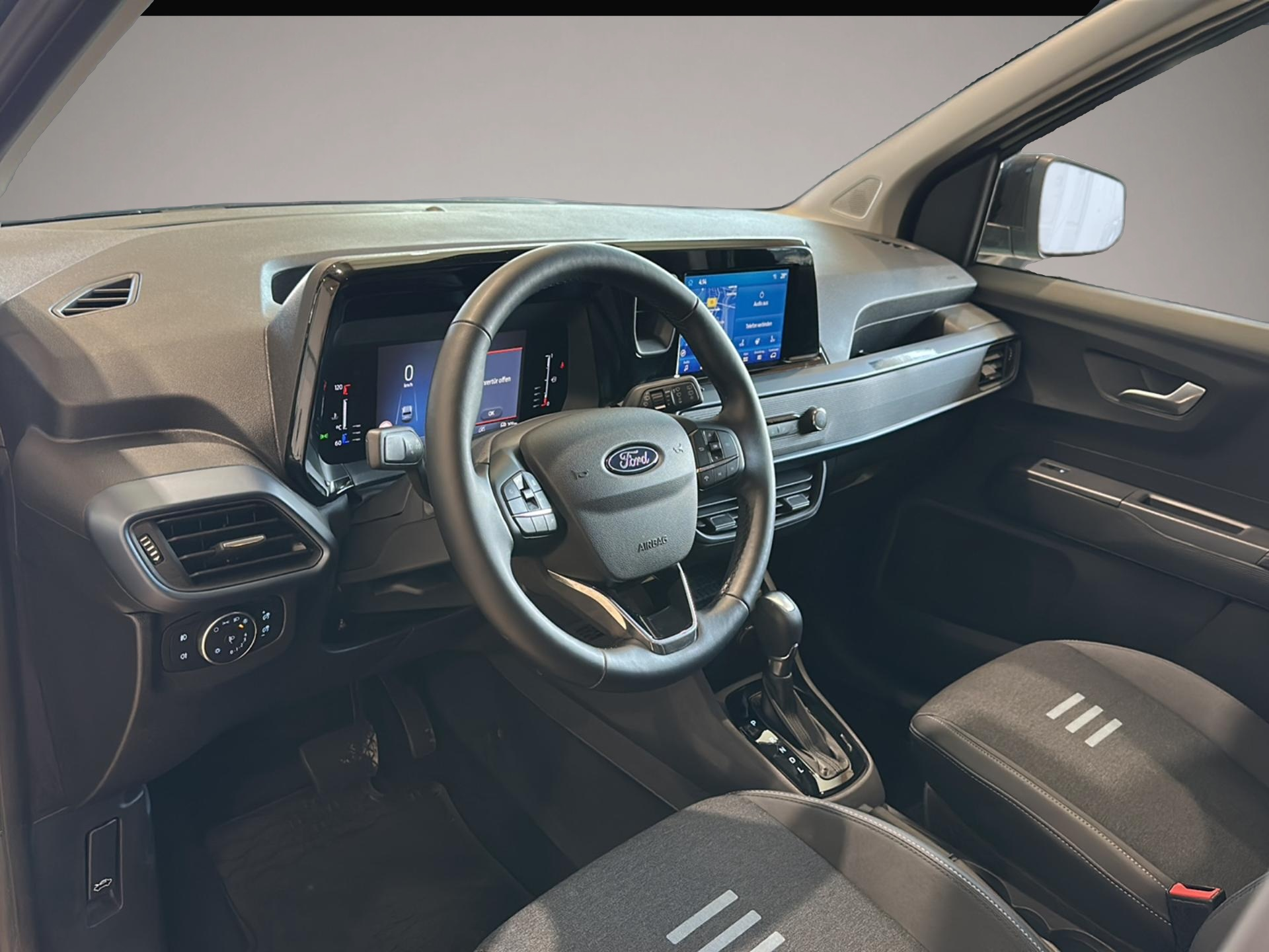 Ford Tourneo Courier (05/2025, Benzin)