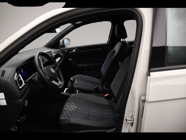 Volkswagen T-Roc (12/2023, Benzin)