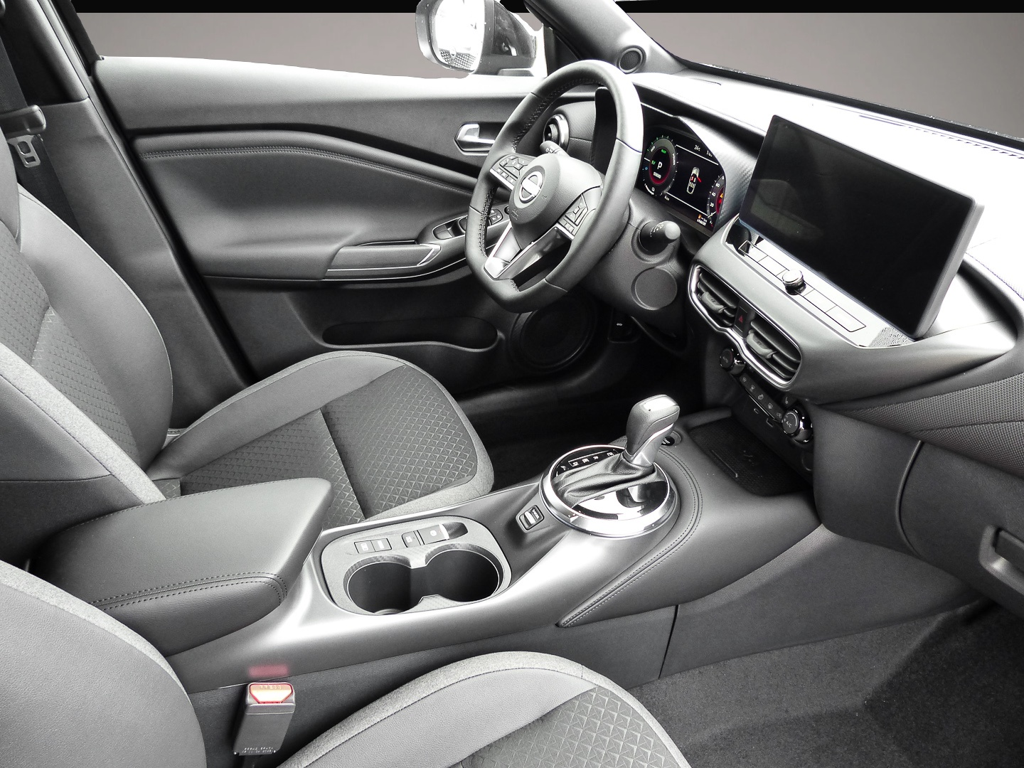 Nissan Juke (08/2025, Hybrid (Benzin/Elektro))