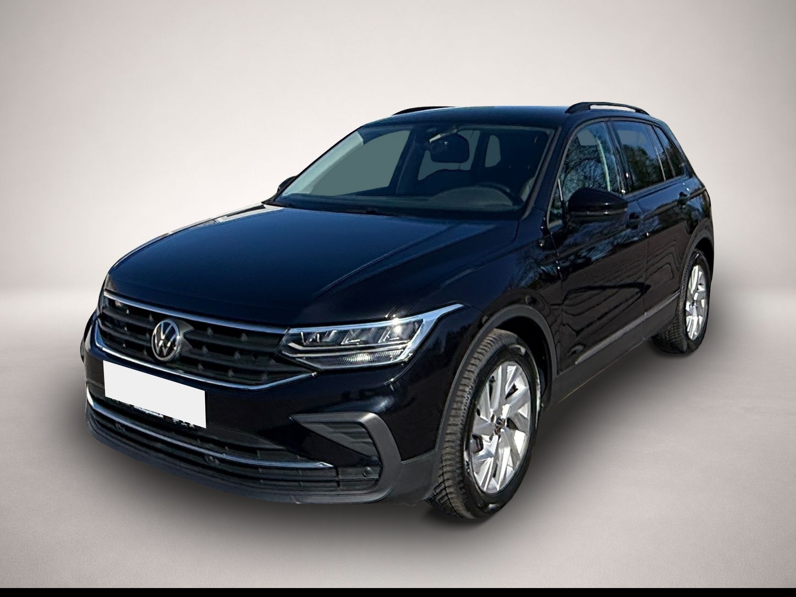 Volkswagen Tiguan (02/2021, Benzin)