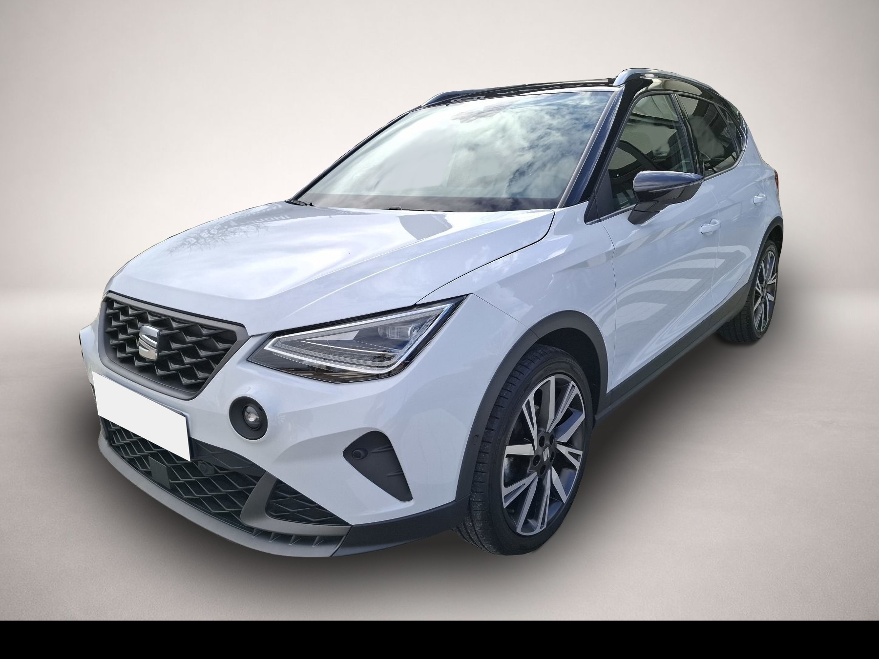 Seat Arona (12/2022, Benzin)