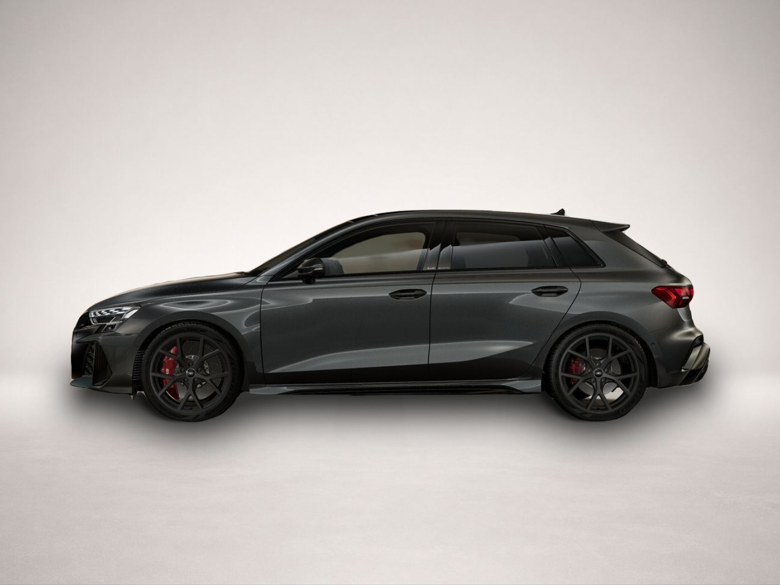 Audi RS3 (04/2026, Benzin)