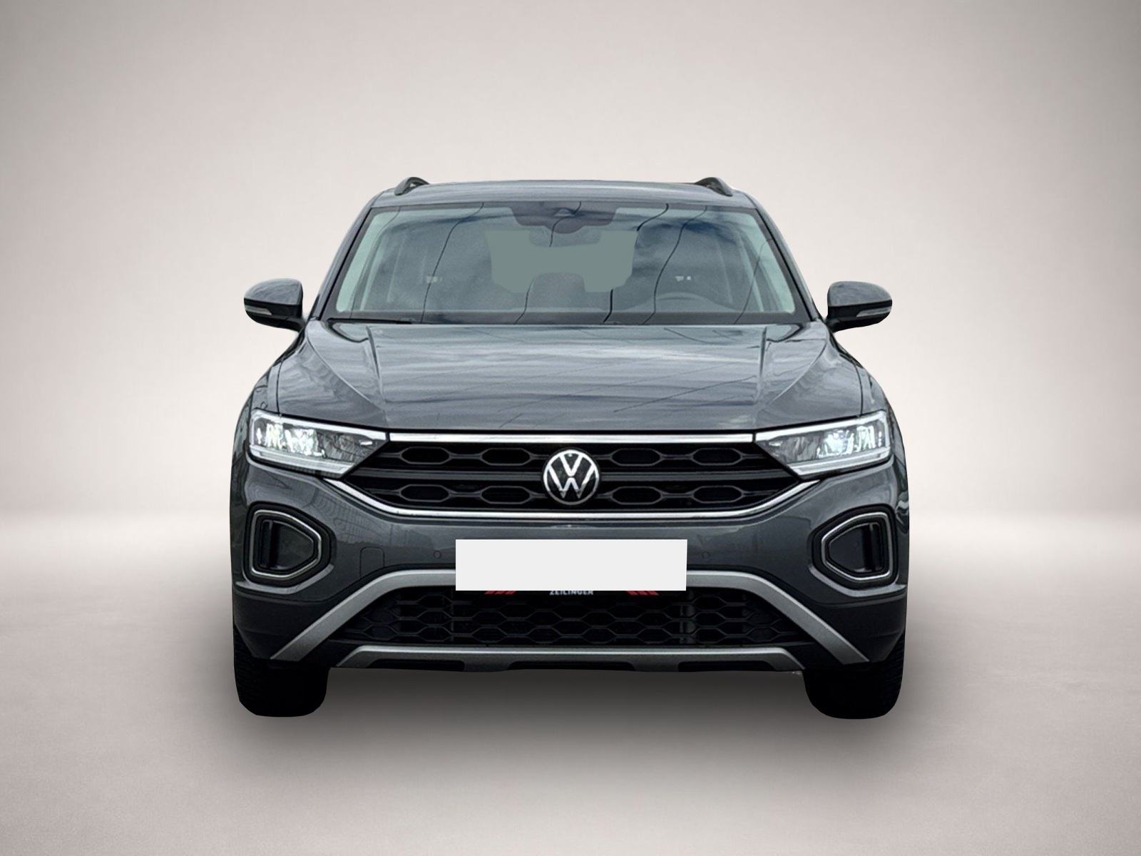 Volkswagen T-Roc, image 2 of 5