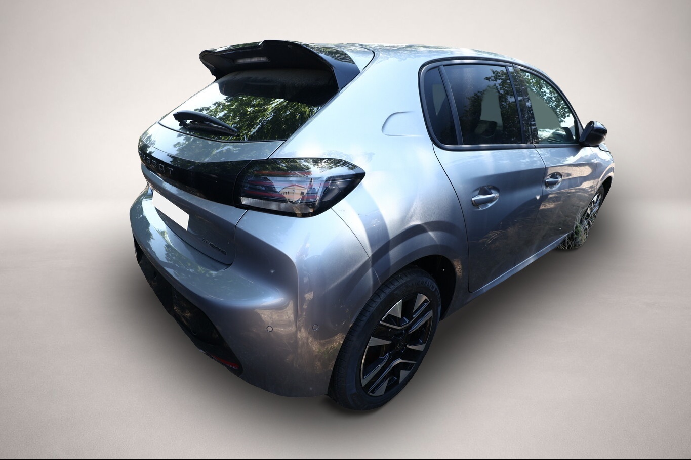Peugeot 208 (08/2025, Benzin)