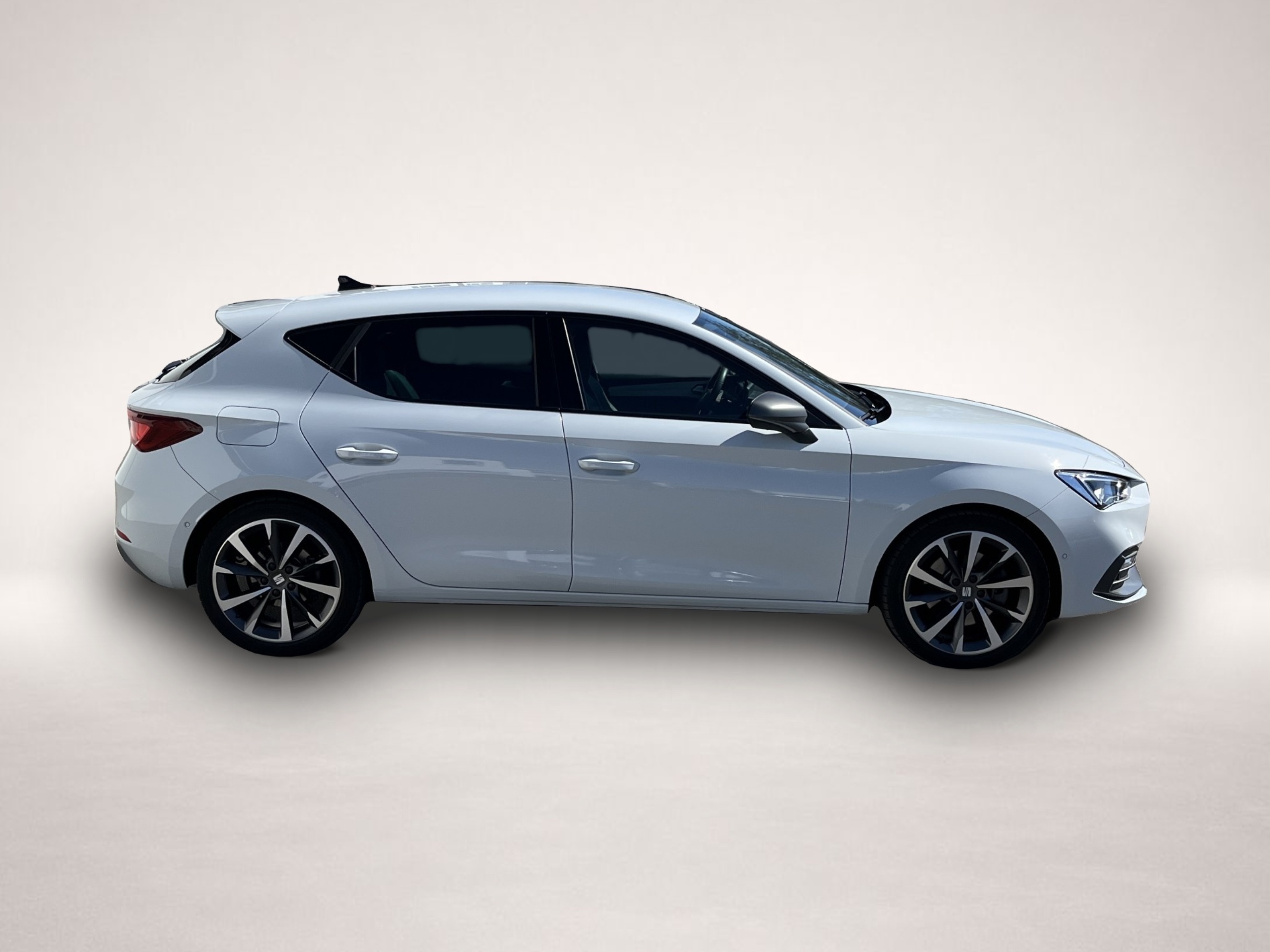Seat Leon (03/2022, Benzin)