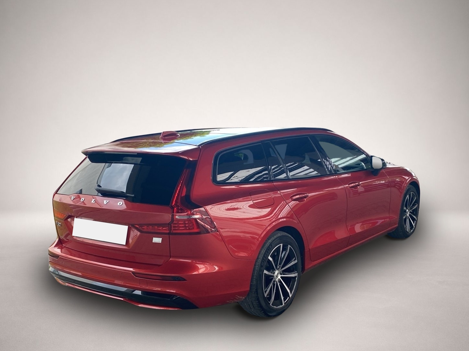 Volvo V60 (05/2023, )