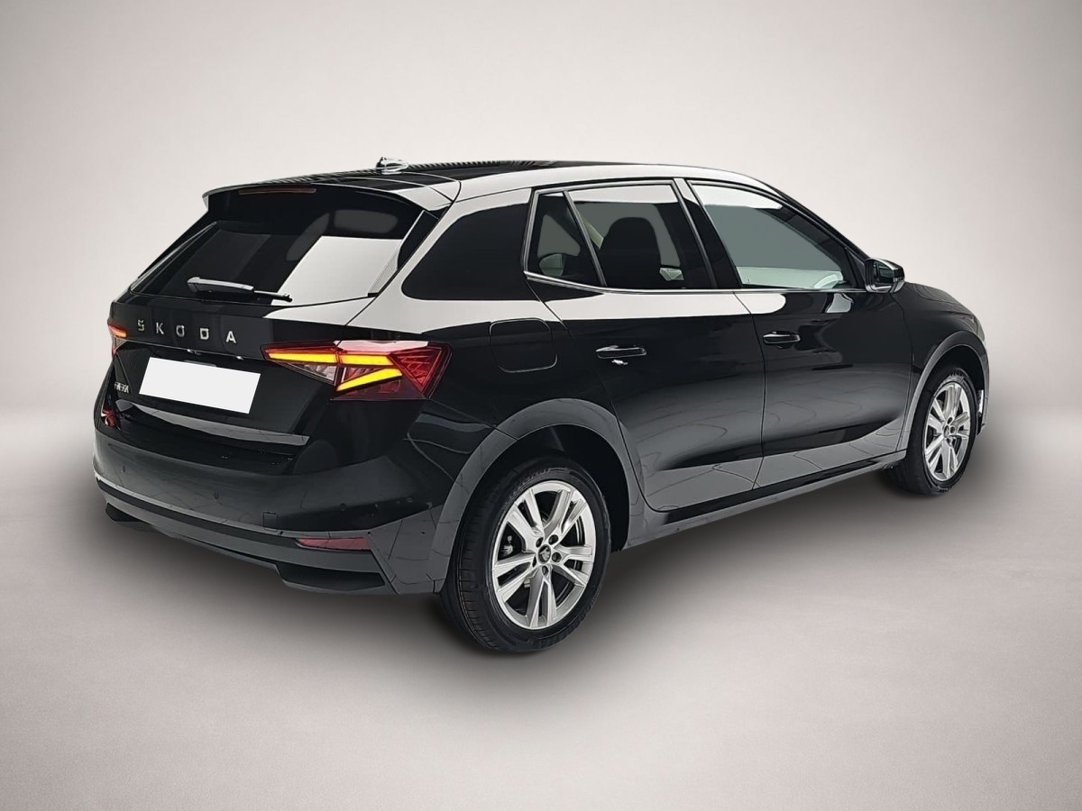 Skoda Fabia, image 2 of 4