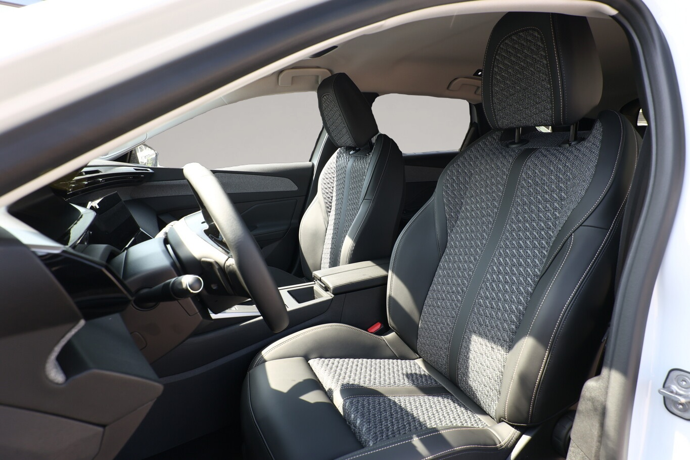 Peugeot 308 (05/2026, Diesel)