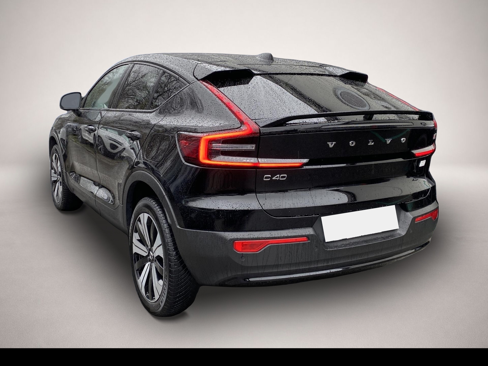 Volvo C40 (03/2023, ELECTRIC)