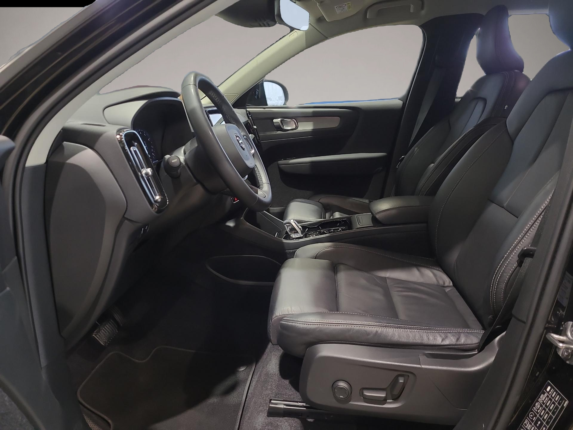 Volvo XC40 (01/2022, Benzin)