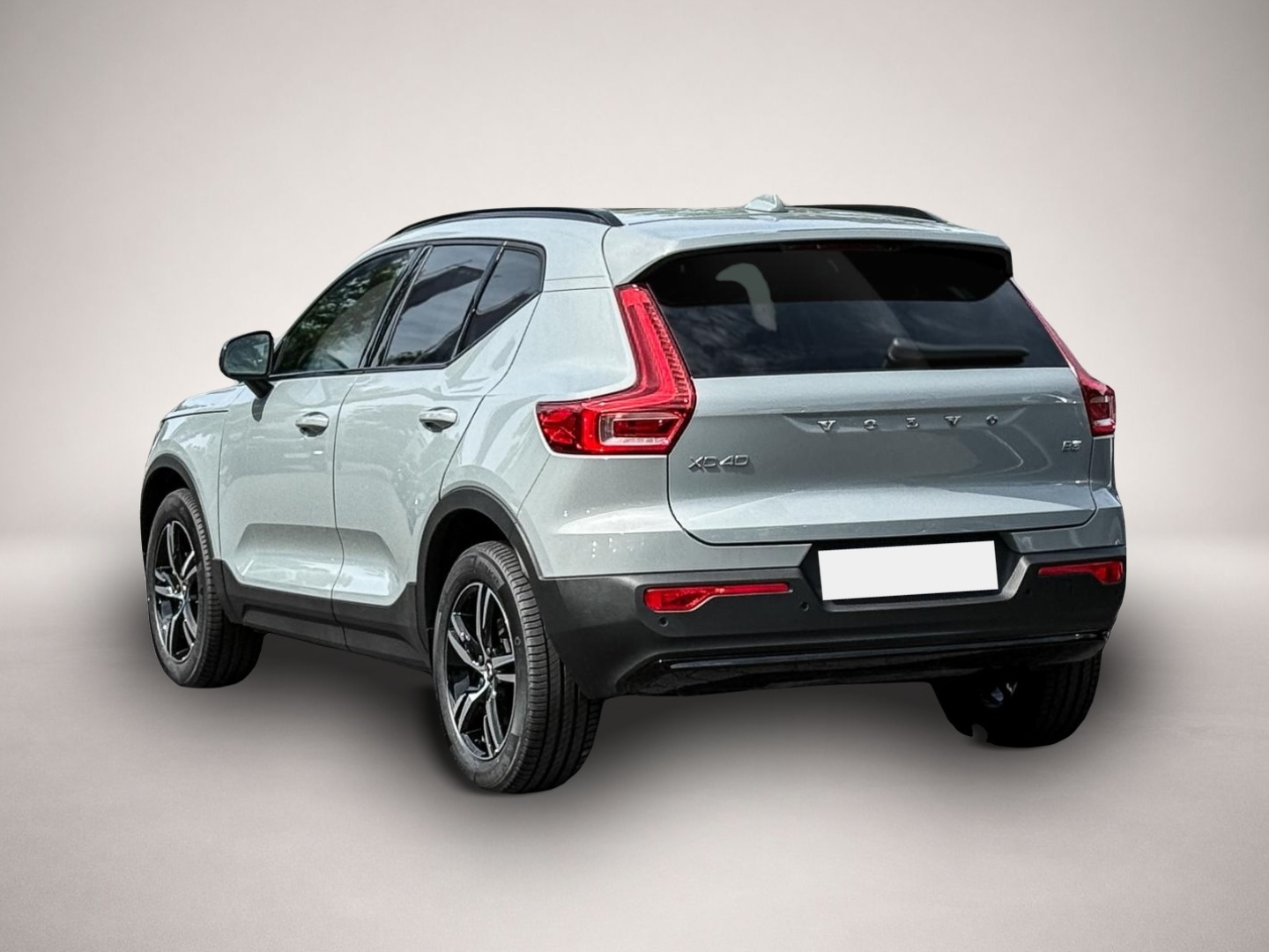 Volvo XC40 (07/2025, Benzin)