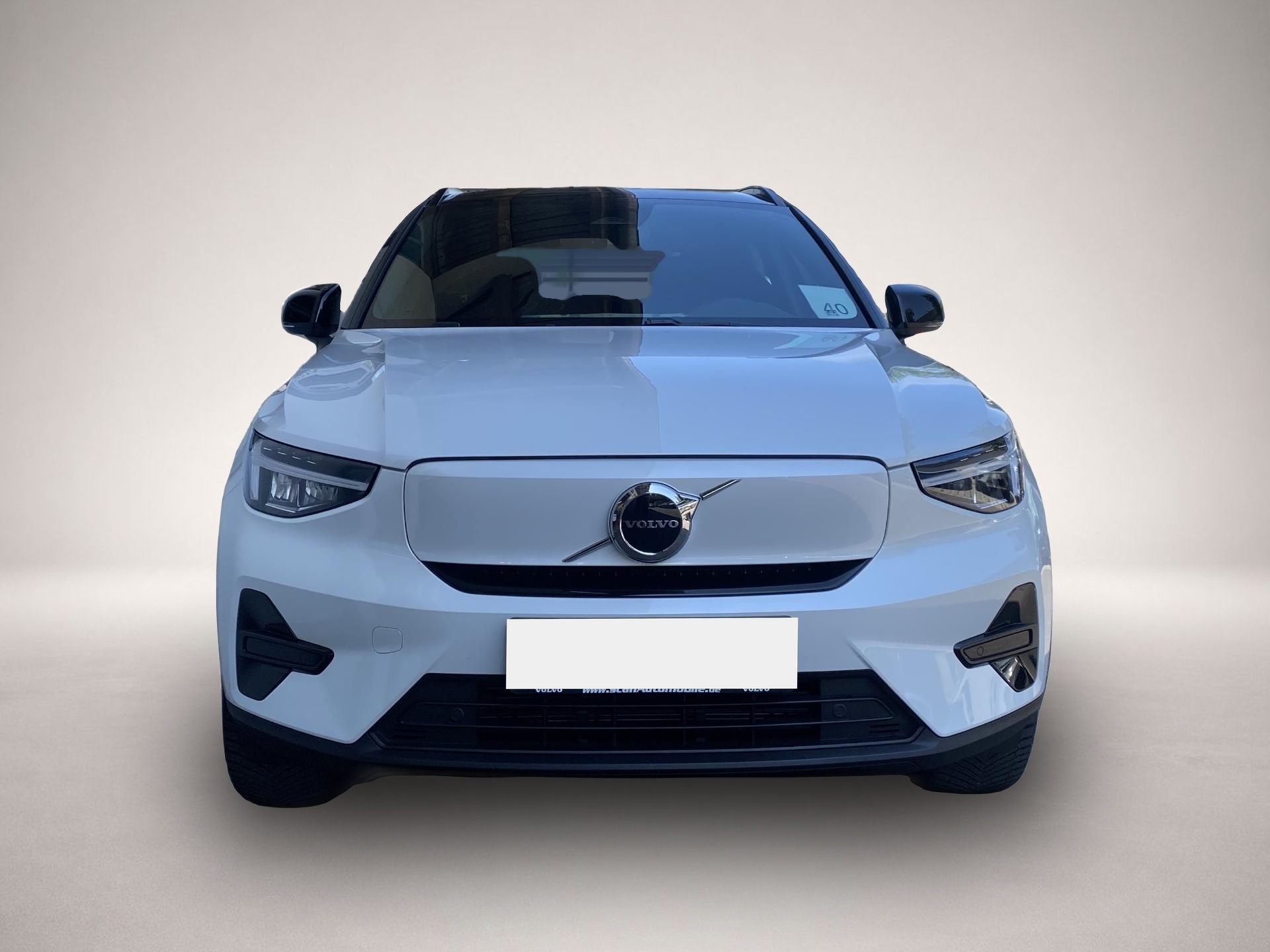 Volvo XC40 (08/2023, ELECTRIC)