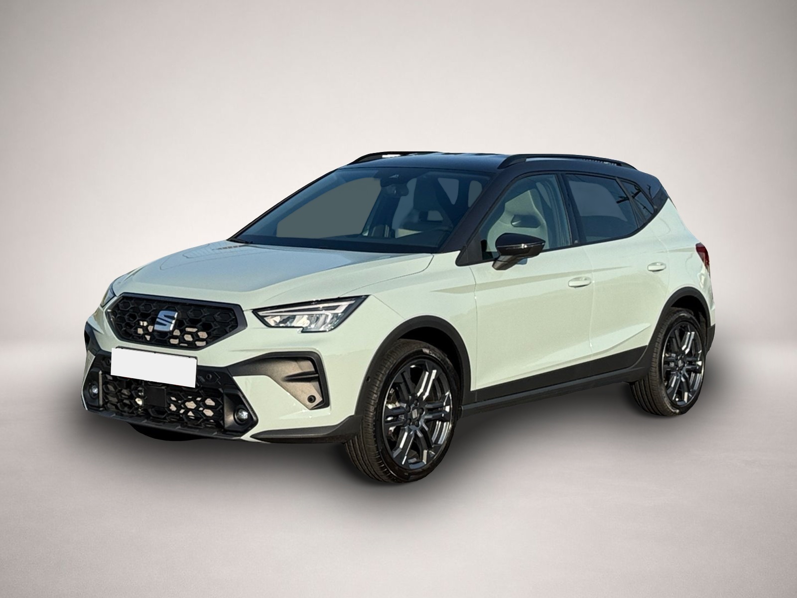 Seat Arona (06/2026, Benzin)
