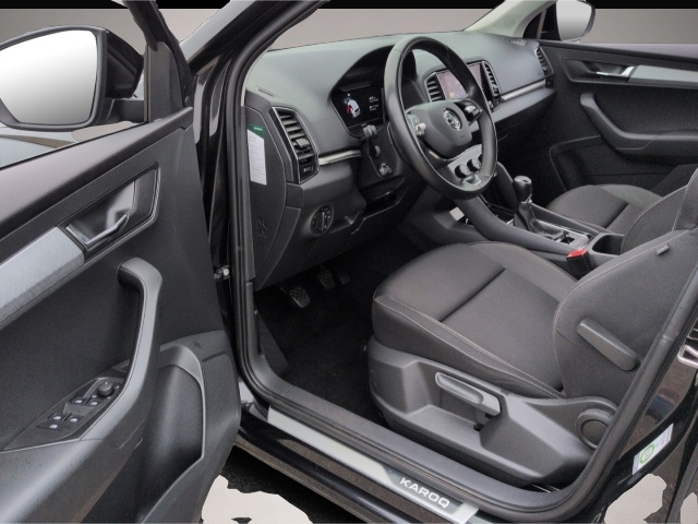 Skoda Karoq (08/2022, Diesel)