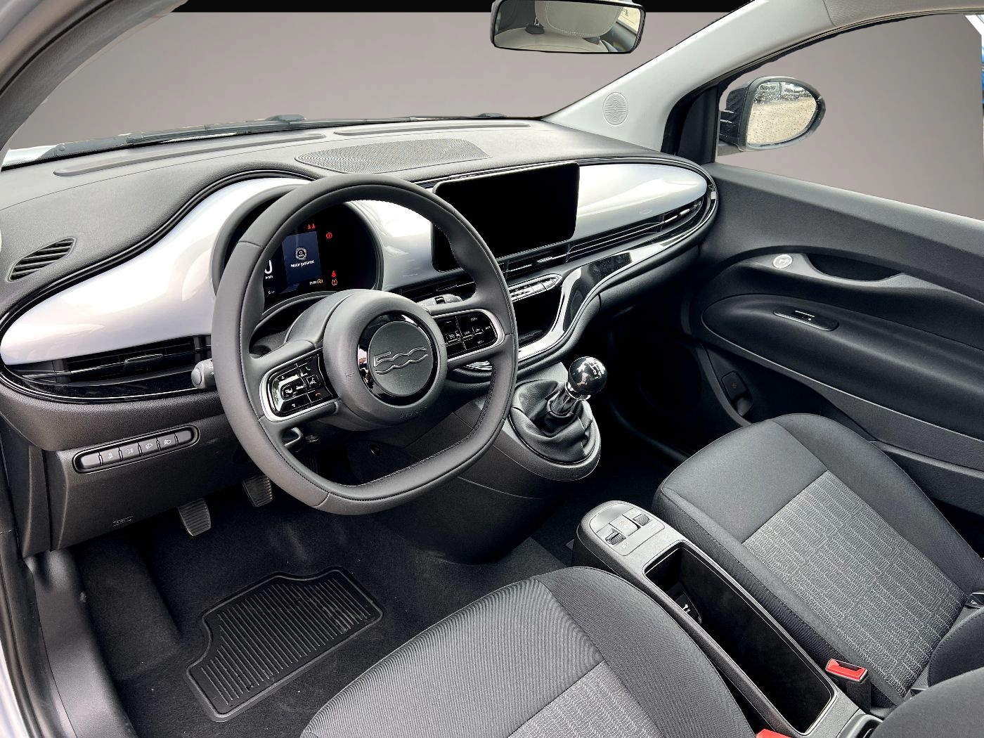 Fiat 500C (05/2026, Benzin)