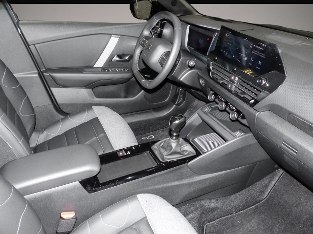 Citroen C4 (10/2023, Benzin)