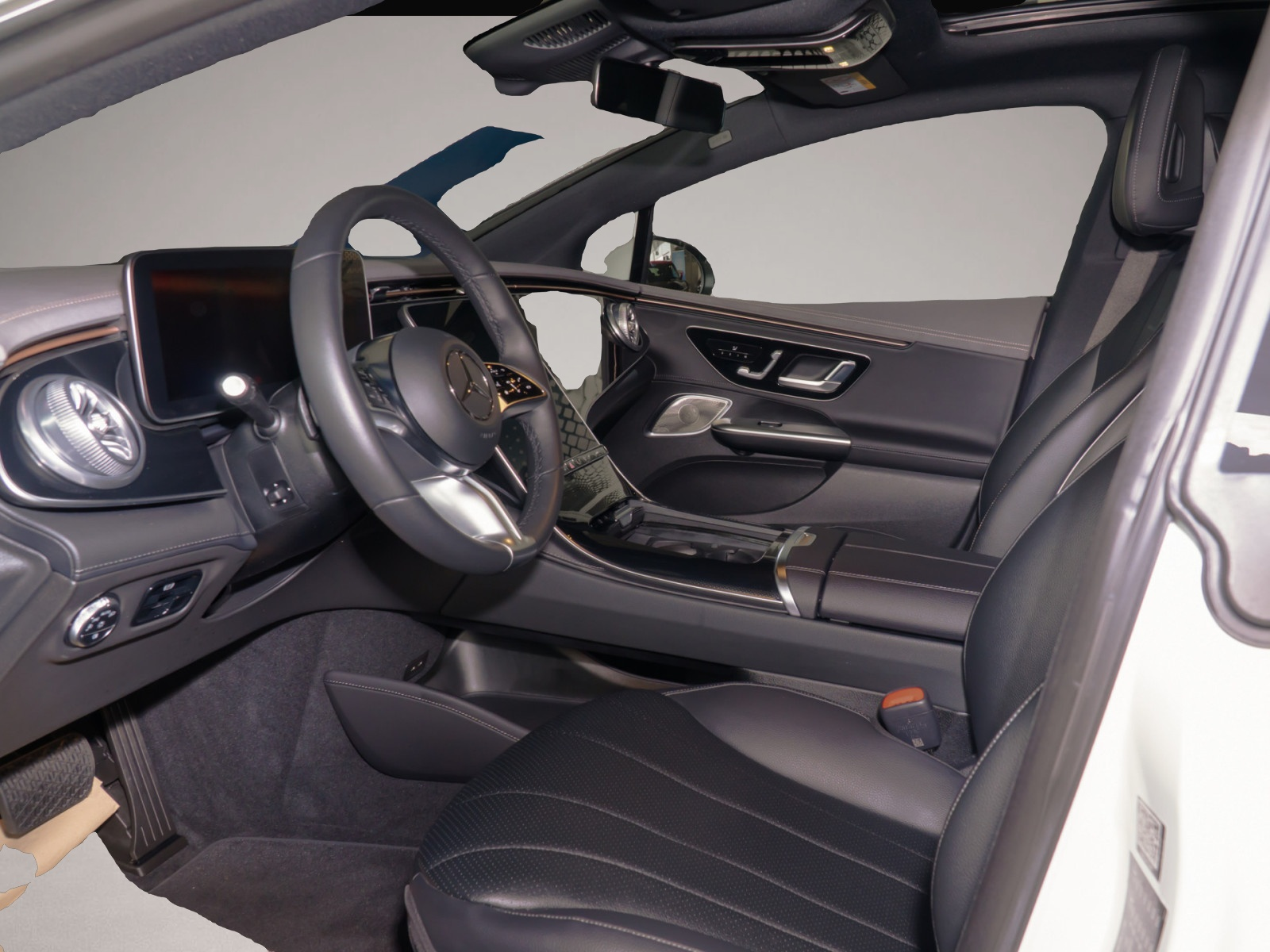 Mercedes-Benz EQE (12/2022, ELECTRIC)