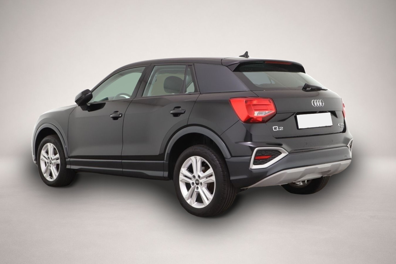 Audi Q2 (05/2023, Benzin)