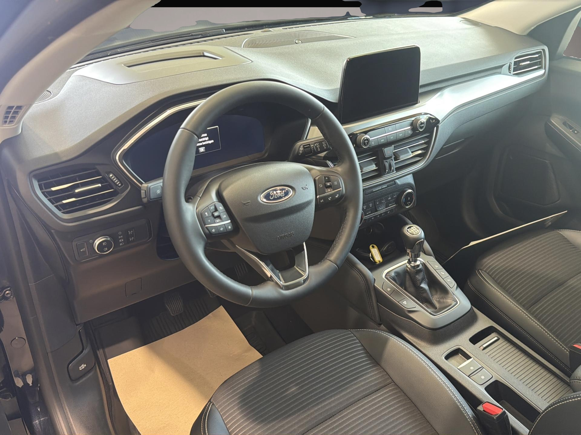 Ford Kuga (03/2024, Benzin)