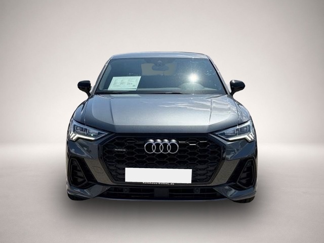 Audi quattro (03/2020, )