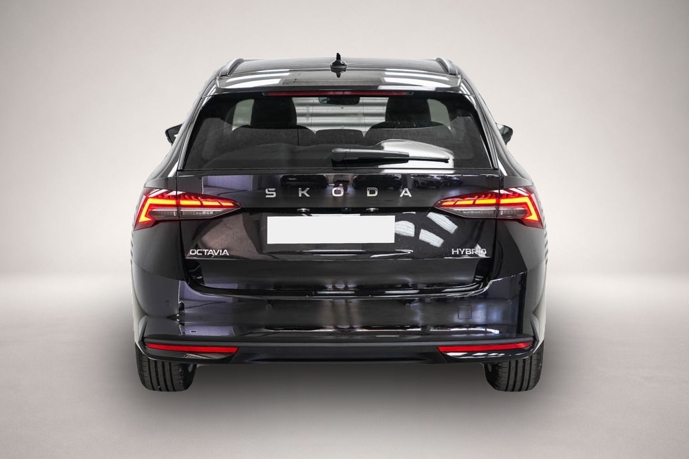 Skoda Octavia, image 4 of 4