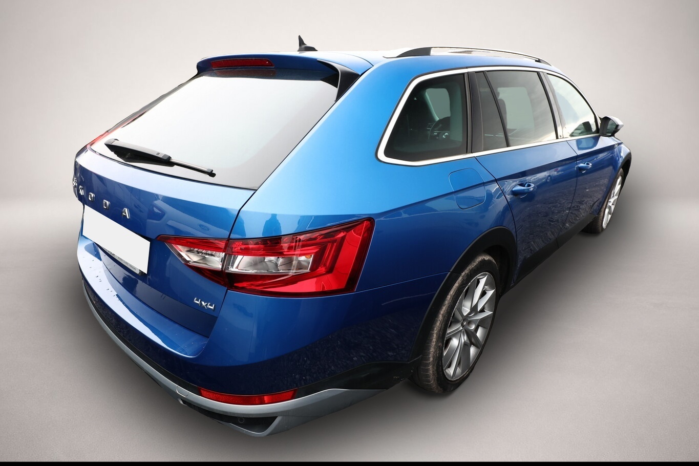 Skoda Superb (05/2021, Diesel)