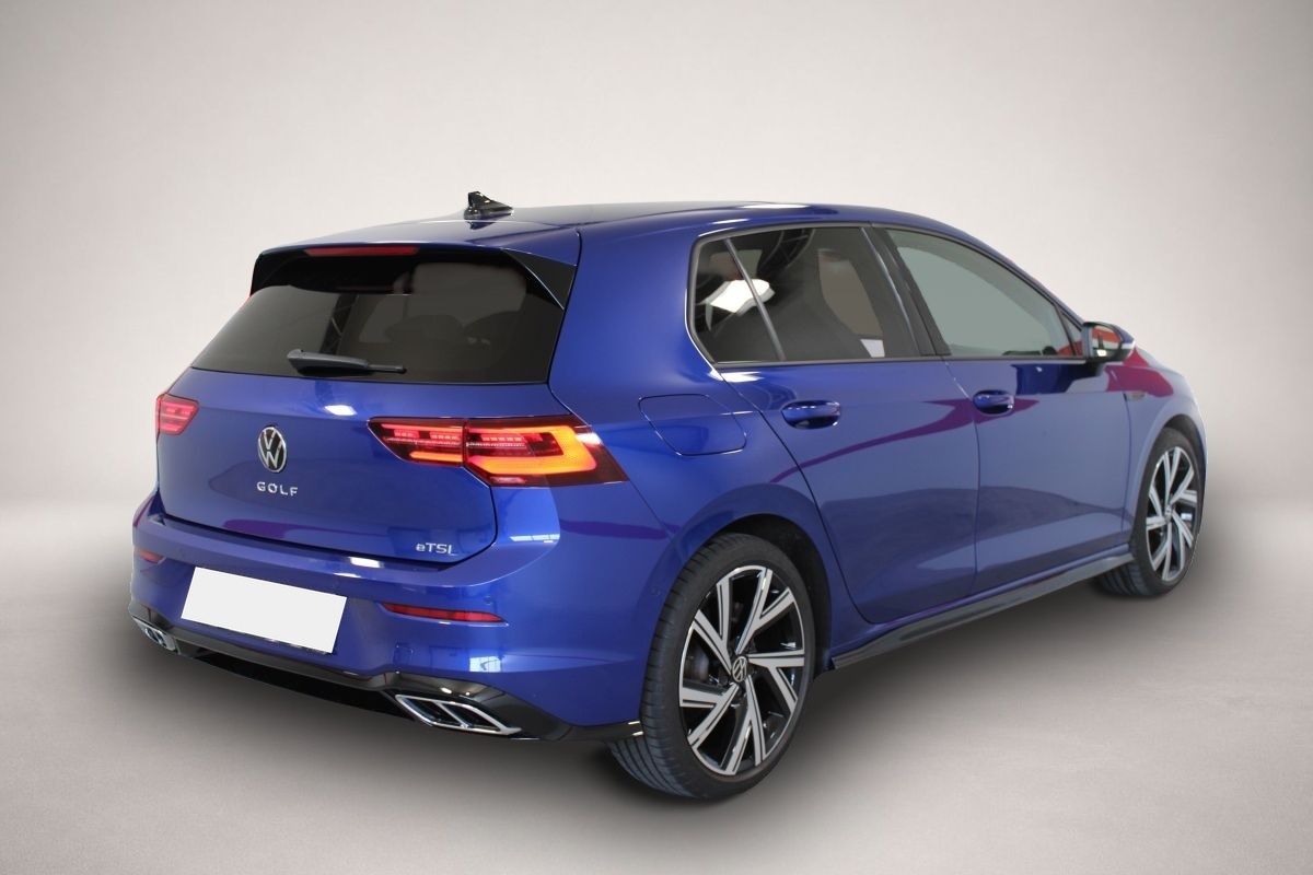 Volkswagen Golf (05/2023, Benzin)