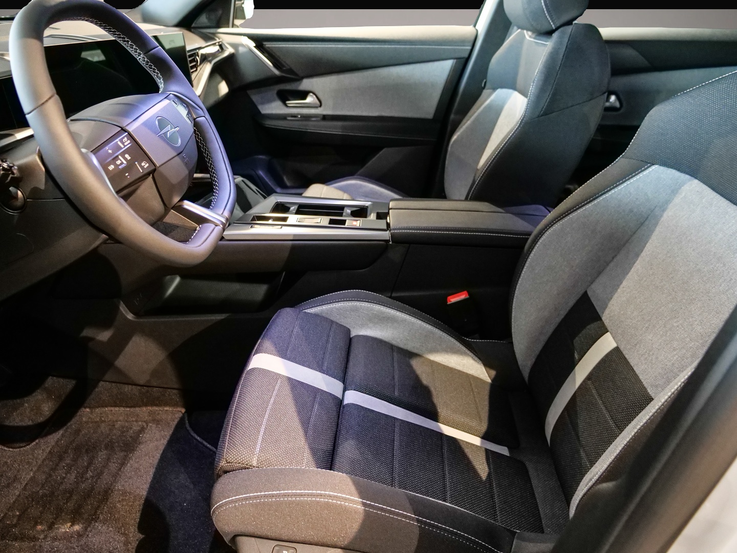Opel Grandland (X) (, Benzin)