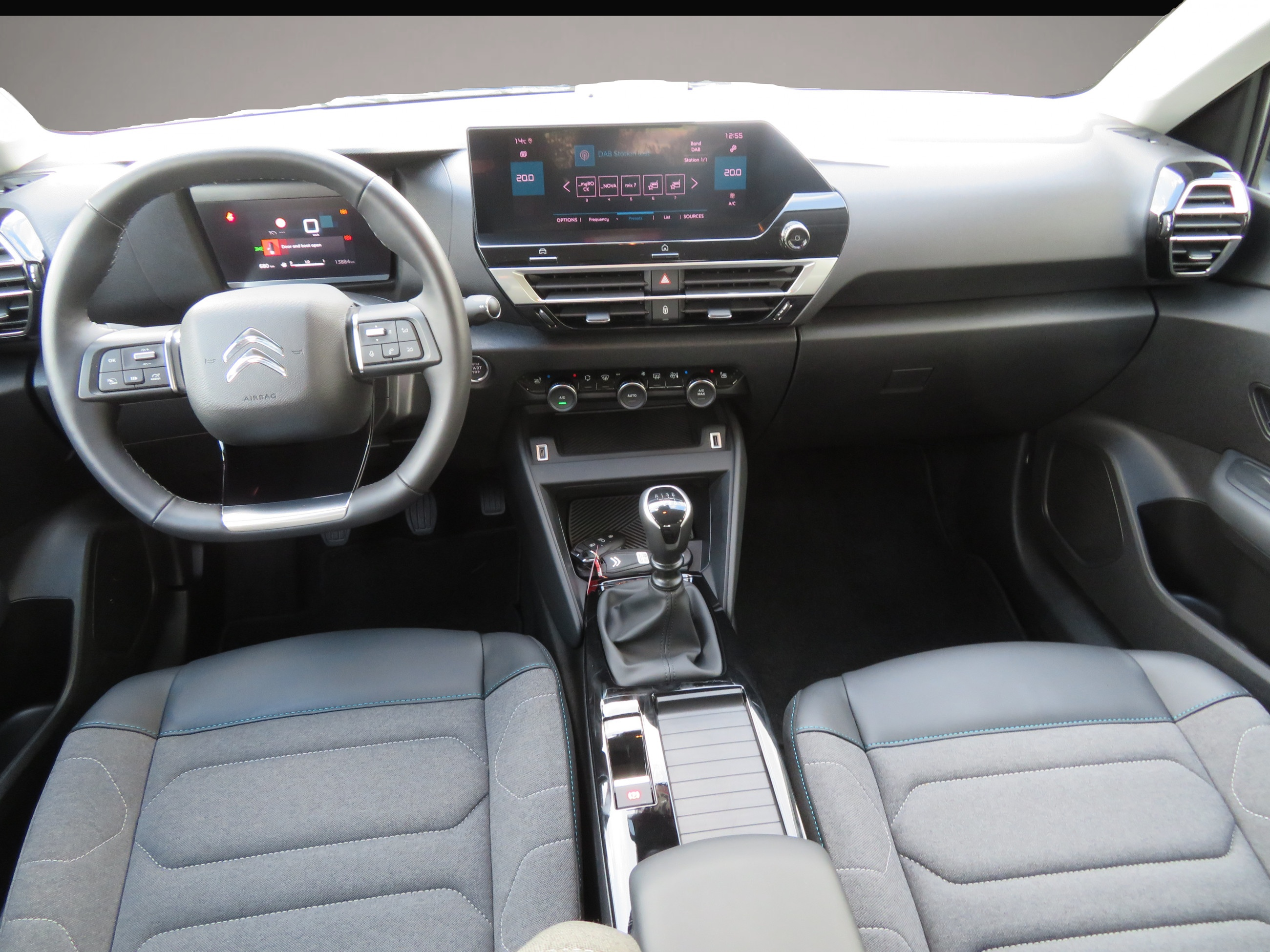 Citroen C4 (03/2022, )