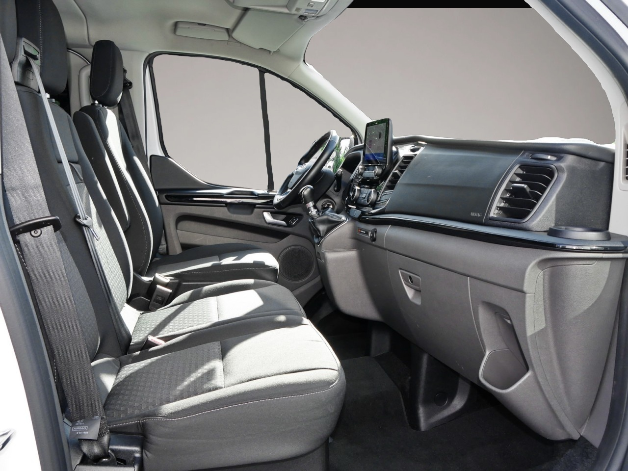 Ford Tourneo Custom (06/2022, Diesel)