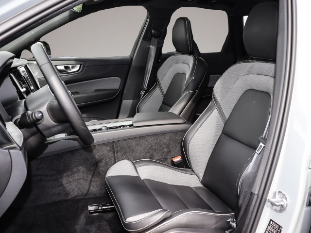 Volvo XC60 (03/2024, Hybrid (Benzin/Elektro))