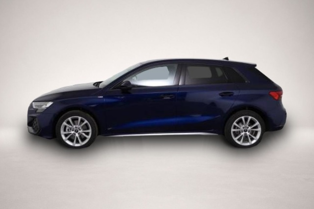 Audi A3, image 3 of 5